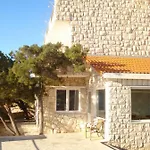 House Zaca 3* ザヴァラ